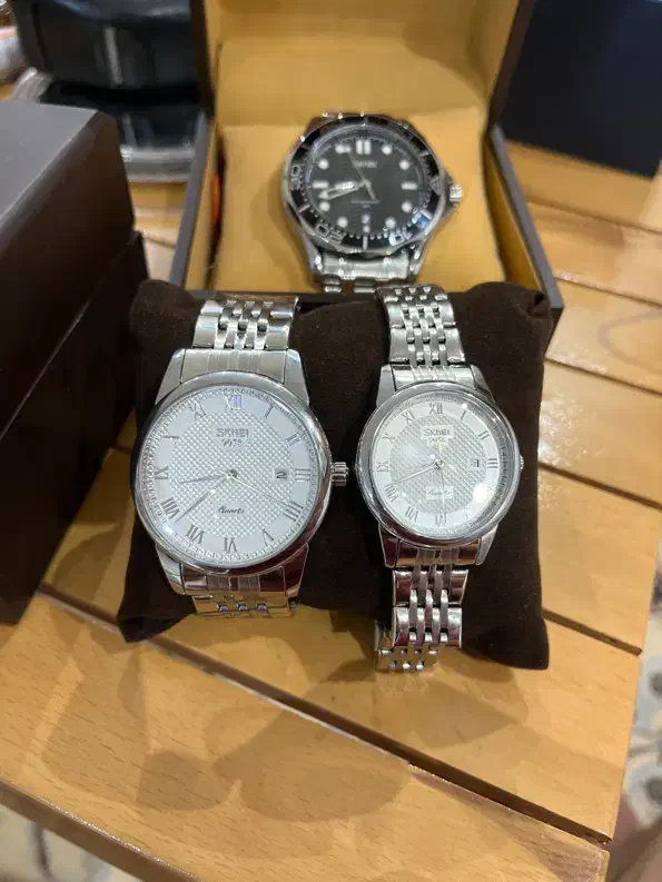 ساعت|ساعت|اصفهان, سروستان|دیوار