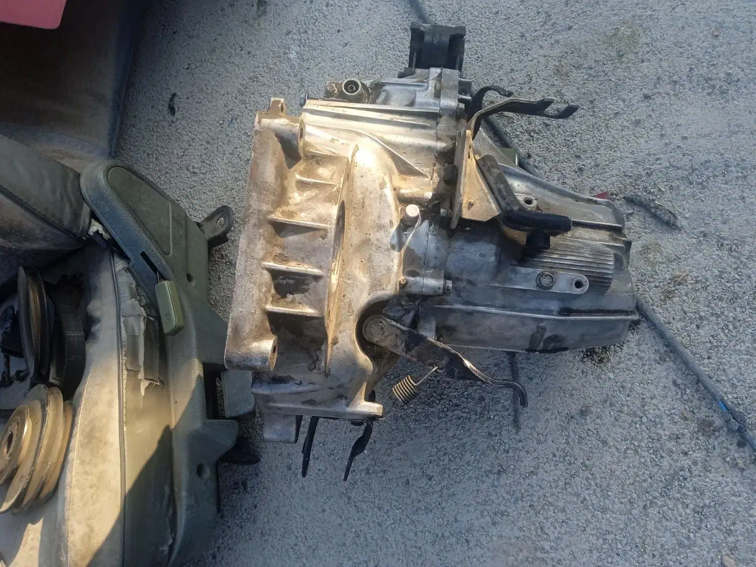 اسغاط‌خودرو‌..استوک‌یدک|قطعات یدکی و لوازم جانبی|کرج, منطقه ویژه اقتصادی پیام|دیوار