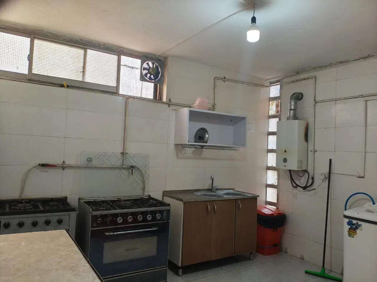 خوابگاه پسرانه|اجارهٔ کوتاه‌مدت آپارتمان و سوئیت|شیراز, ملاصدرا|دیوار