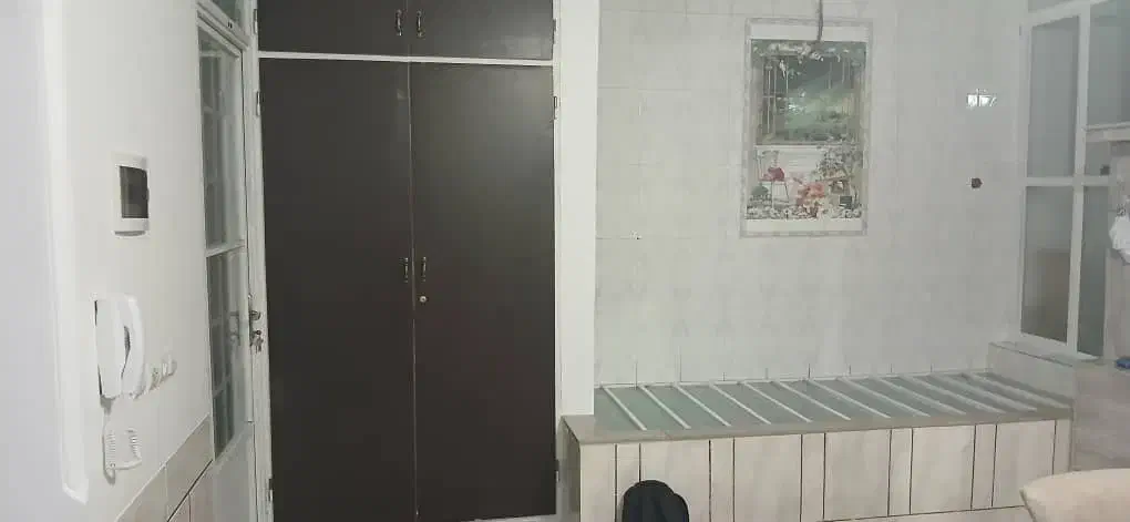 رهن کامل منزل ویلایی طبقه دوم فلکه معلم فاز ۲|اجارهٔ خانه و ویلا|مرودشت, فاز دوم شهرک فرهنگیان|دیوار