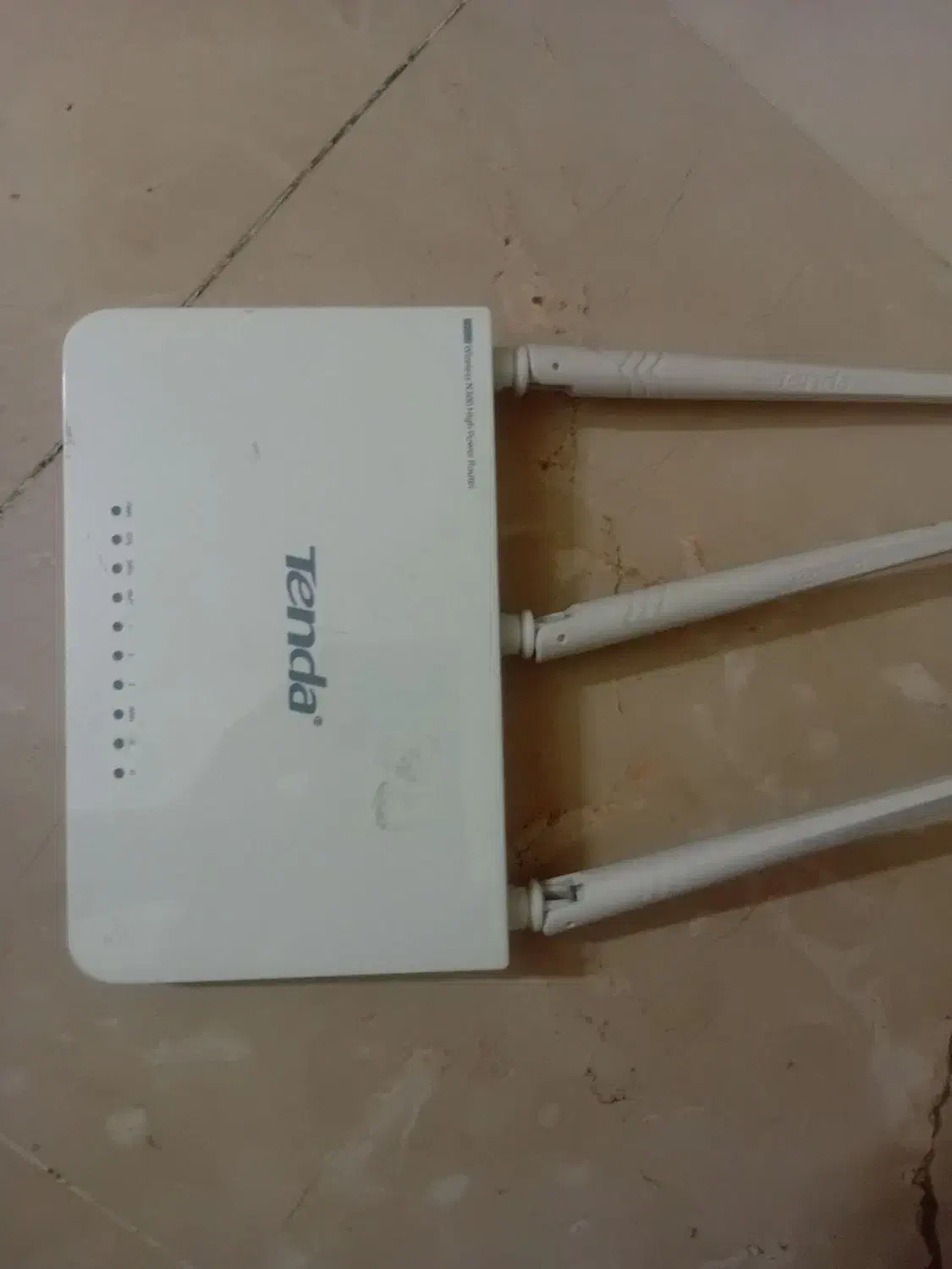 مودم تندا سه آنتن|مودم و تجهیزات شبکه|اصفهان, آبشار|دیوار