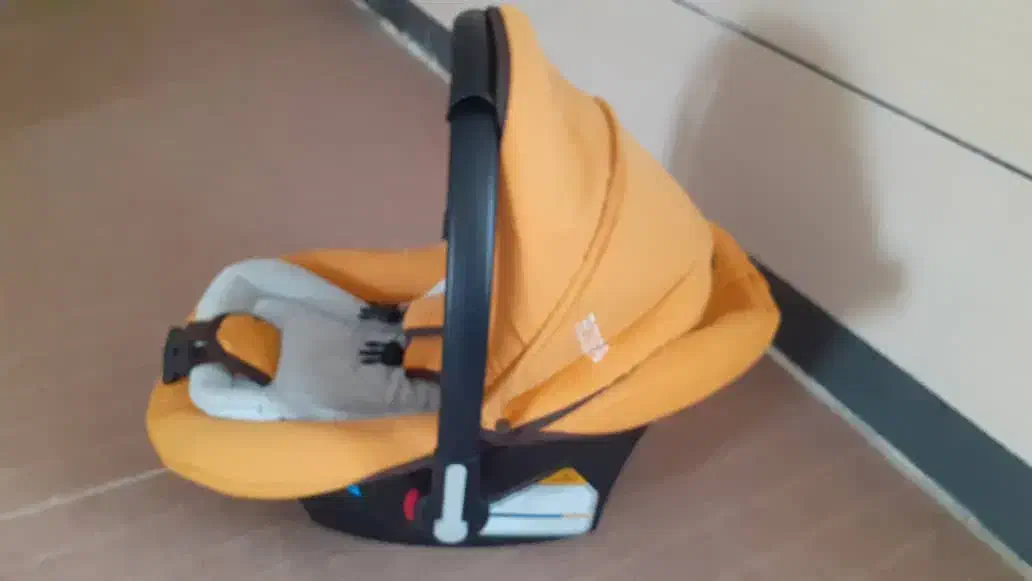 کریر|کالسکه و لوازم جانبی|بهبهان, |دیوار