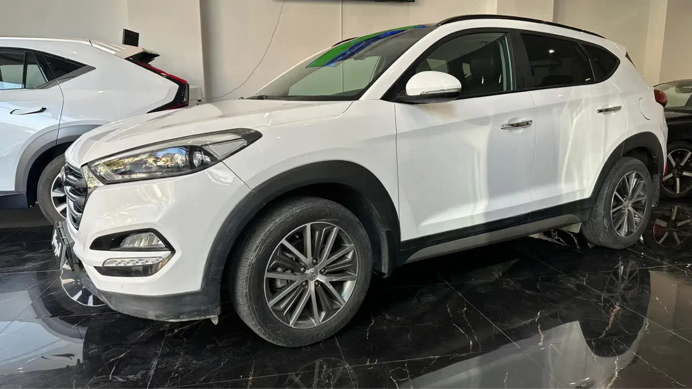 توسان ۲۰۱۷|خودرو سواری و وانت|تهران, دروس|دیوار