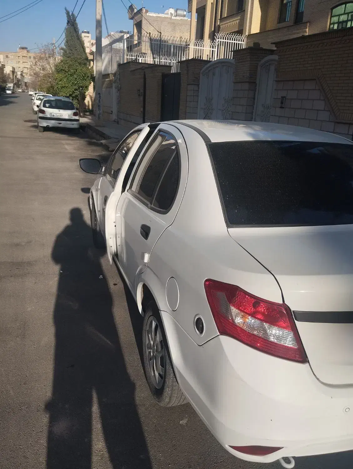 ساینا|خودرو سواری و وانت|شیراز, رکن‌آباد|دیوار