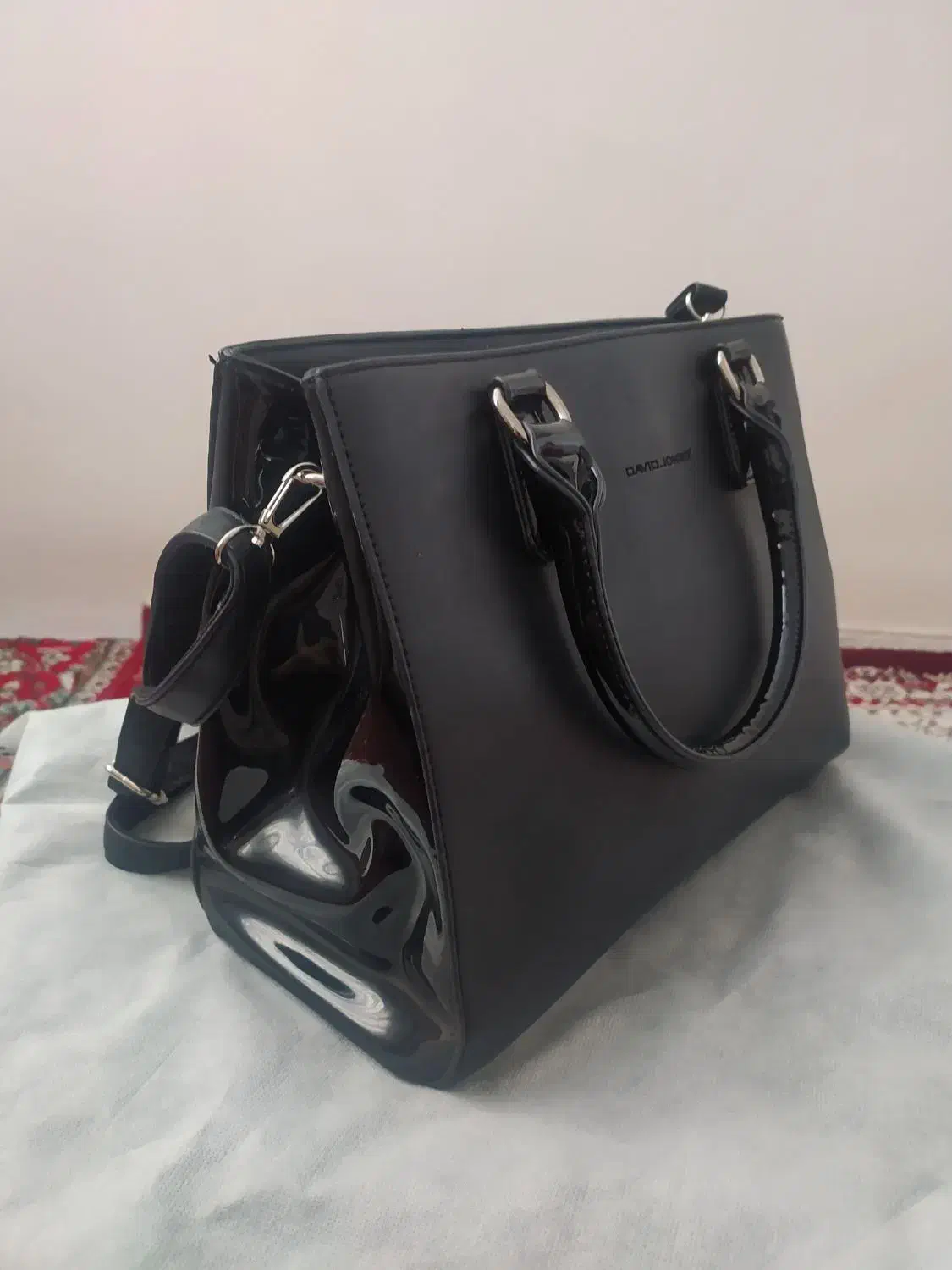 کیف دستی مارک دیوید جونز|کیف، کفش، کمربند|میانه, |دیوار