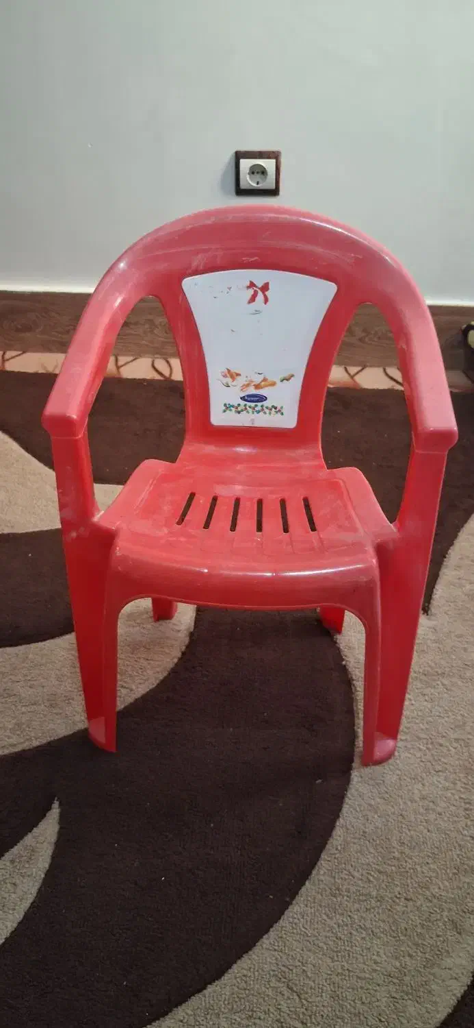 صندلی بچه گانه فانتزی|تخت و صندلی بچه|قم, پردیسان|دیوار