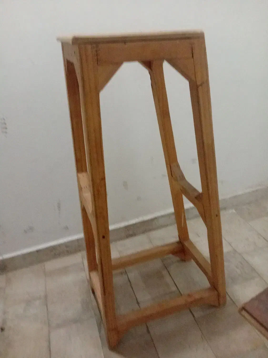 چهارپایه چوبی|صندلی و نیمکت|تبریز, |دیوار