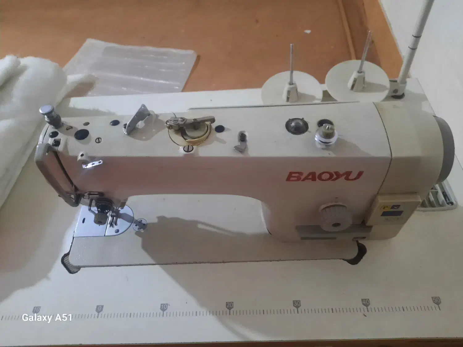 چرخ خیاطی راسته و سردوز|لوازم خیاطی و بافتنی|ملایر, |دیوار