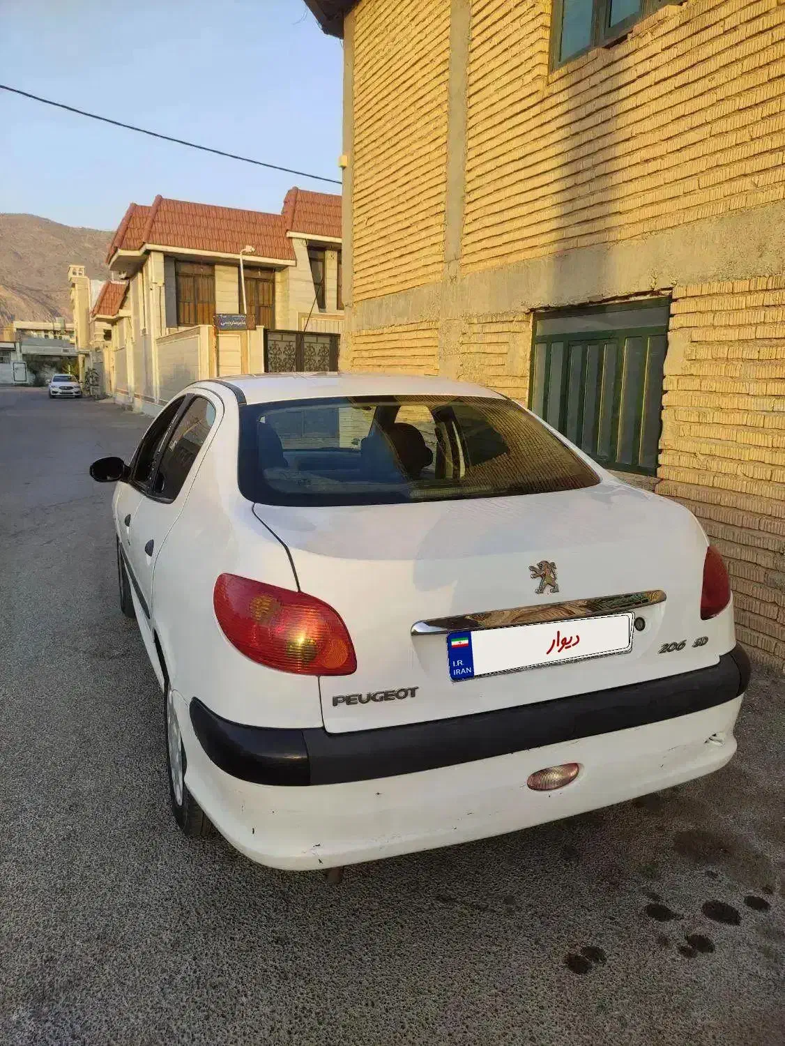 پژو 206 SD V20، مدل ۱۳۹۰|خودرو سواری و وانت|شیراز, ارم|دیوار