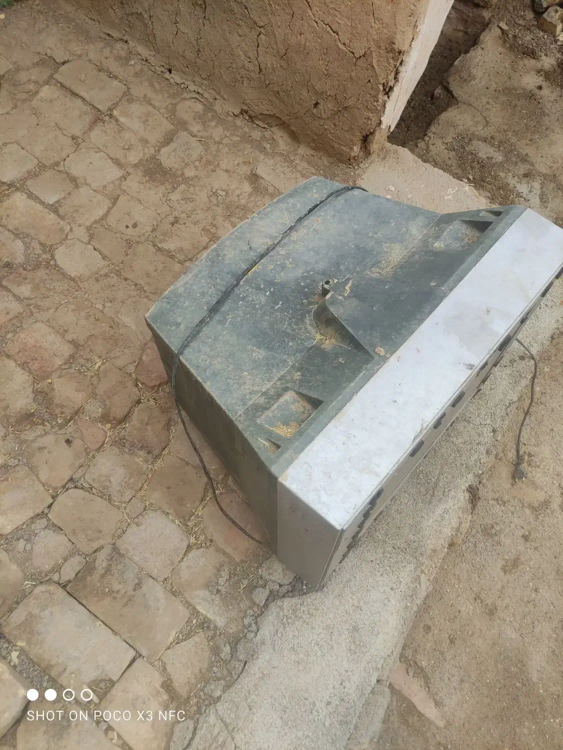 تلوزیون|تلویزیون و پروژکتور|میبد, |دیوار