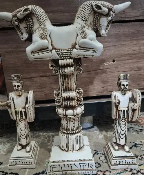 مجسمه پلی استری|مجسمه، تندیس، ماکت|قم, شاه ابراهیم|دیوار