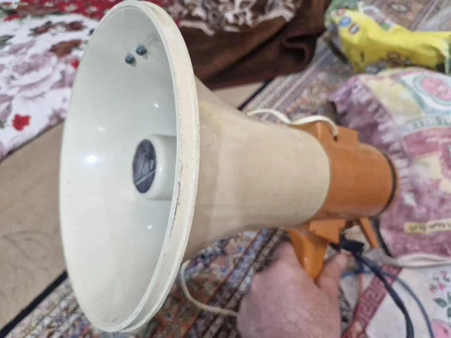 بلندگوی دستی شارژی و برقی|صوتی و تصویری|خوی, |دیوار