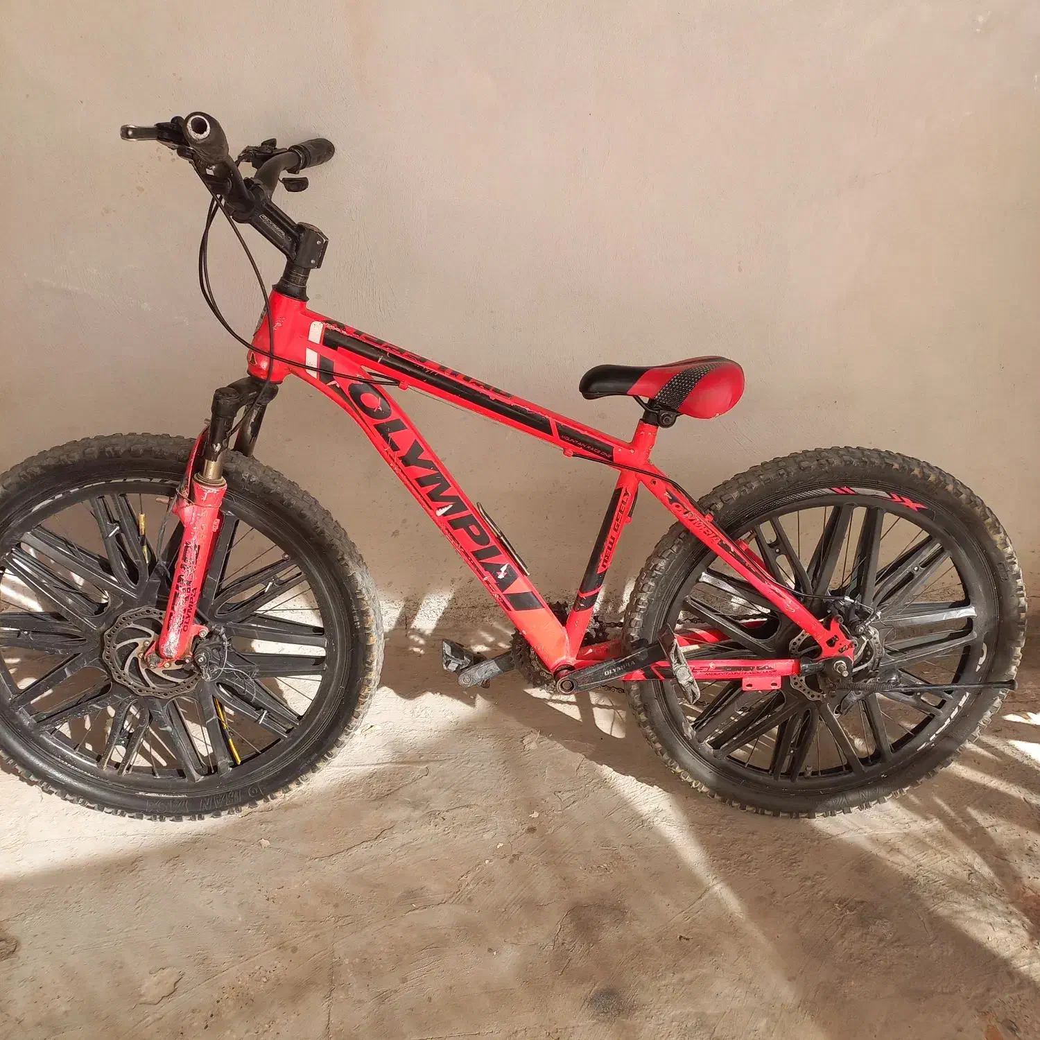 سه تا چرخ ۲۶ ۲۴ ۲۰|دوچرخه، اسکیت، اسکوتر|تربتحیدریه, پائین ولایت|دیوار