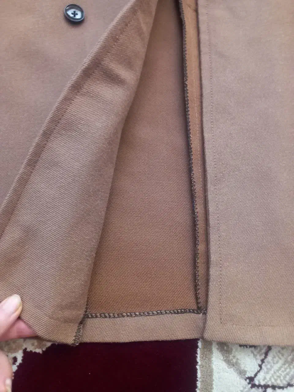 پالتو|لباس|الشتر, |دیوار