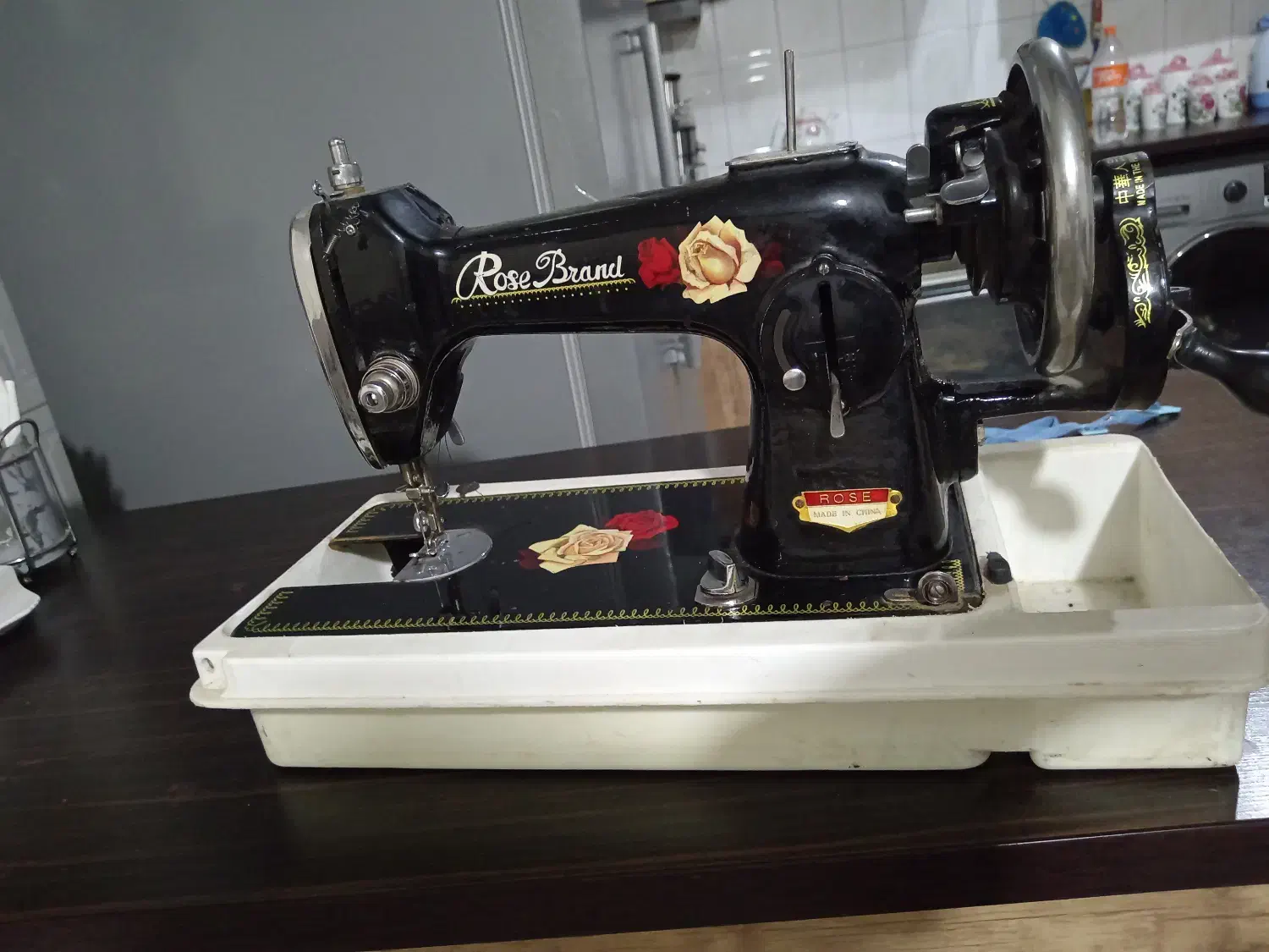 چرخ خیاطی گل|چرخ خیاطی و ریسندگی|شاهین‌شهر, فردوسی|دیوار