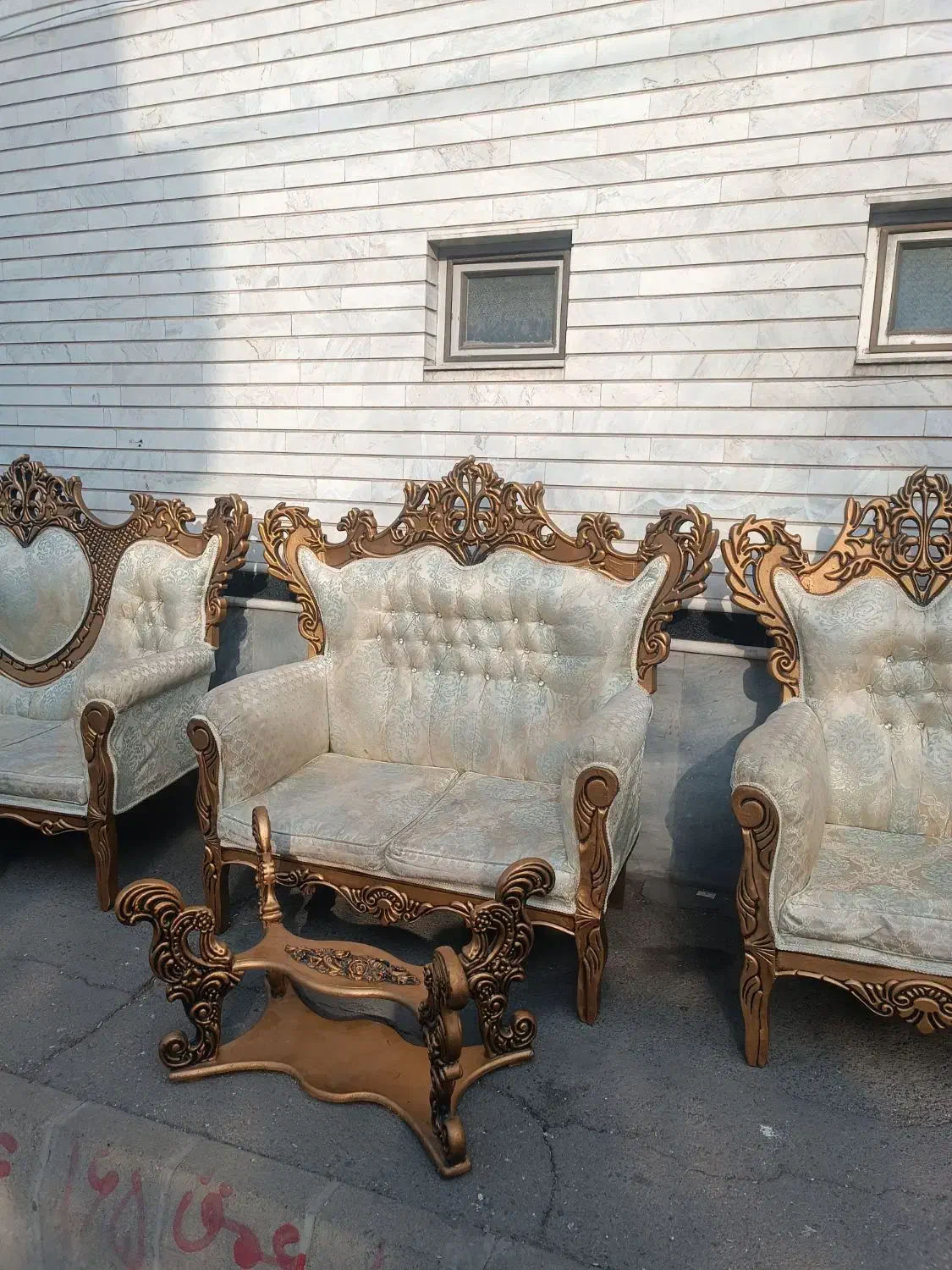 مبل راحتی سلطنتی 7نفره|مبلمان خانگی و میز عسلی|تبریز, |دیوار