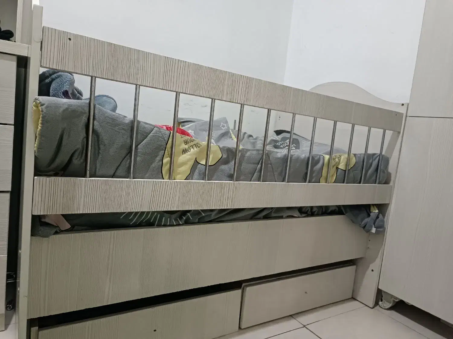 تخت و سرویس خواب|تخت و سرویس خواب|پاکدشت, پاکدشت (مامازند)|دیوار