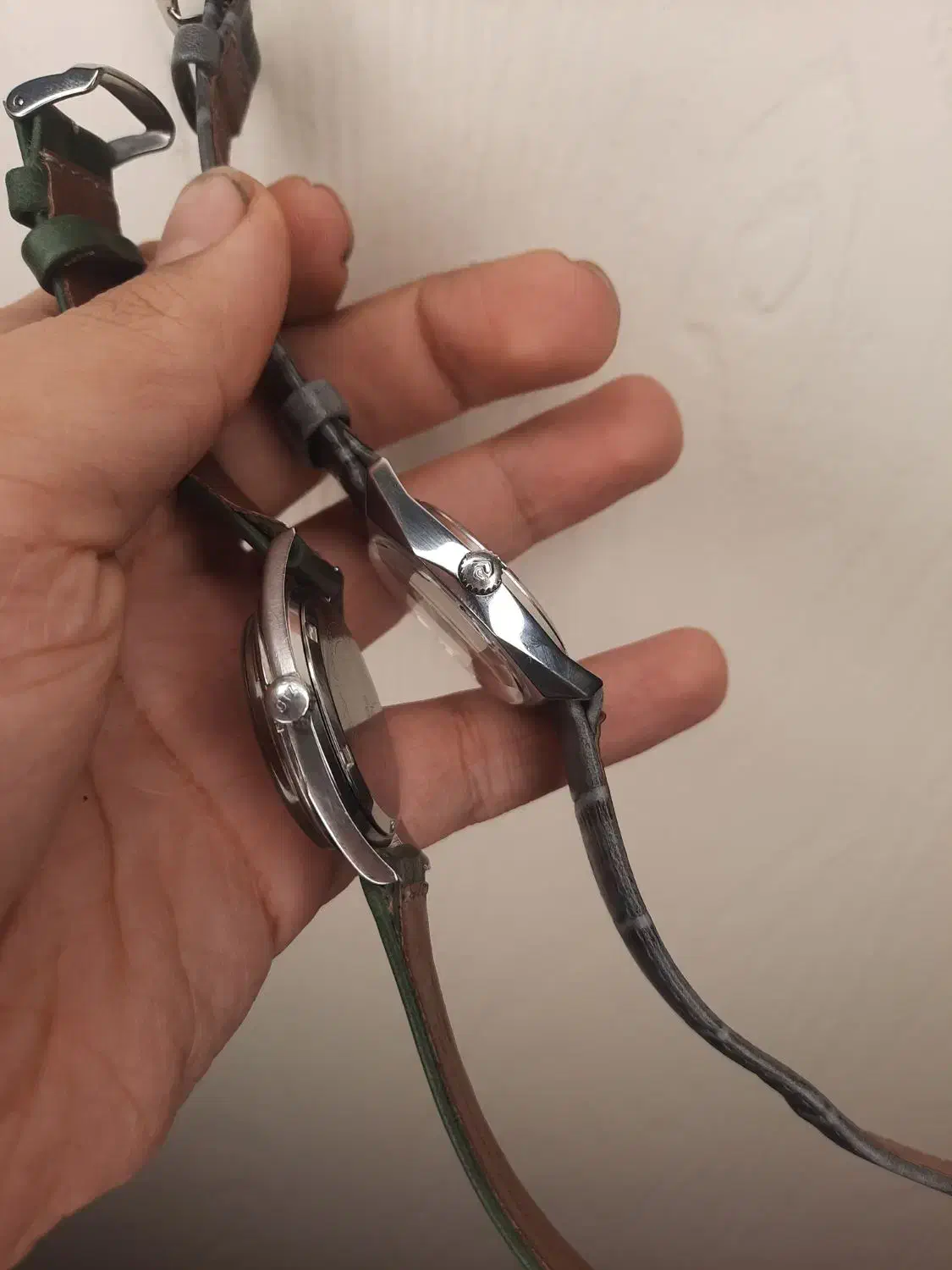 ساعت ریکو سوییس سیتیزن ژاپن|ساعت|تهران, فلسطین (میدان انقلاب)|دیوار