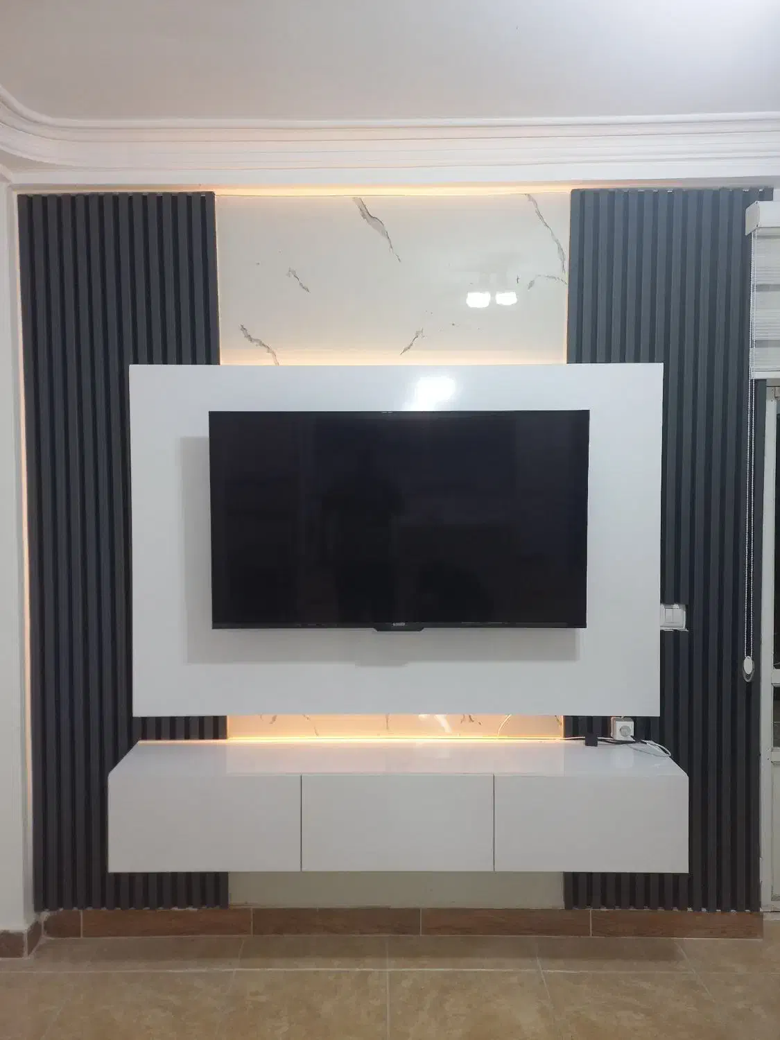 ساخت انواع میز تی وی(تی وی وال)|میز تلویزیون|رشت, انصاری|دیوار