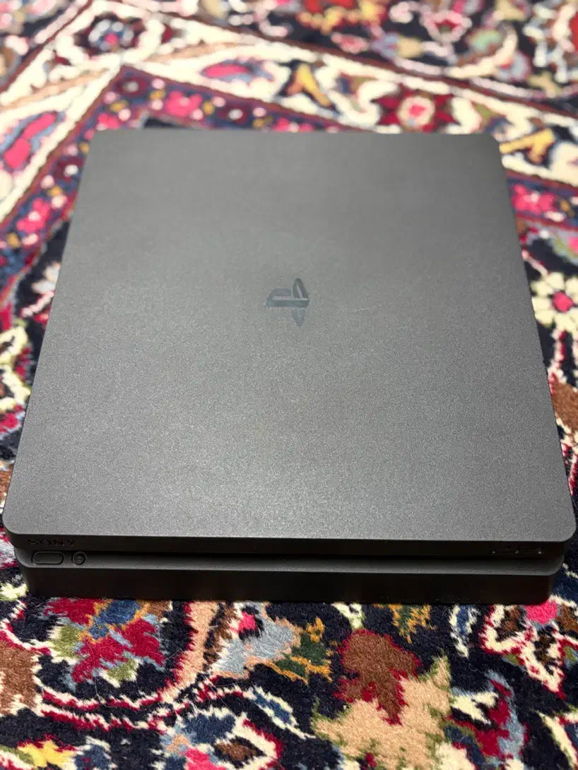 Ps4 slim 1 tera|کنسول، بازی ویدئویی و آنلاین|مشهد, زمانه|دیوار
