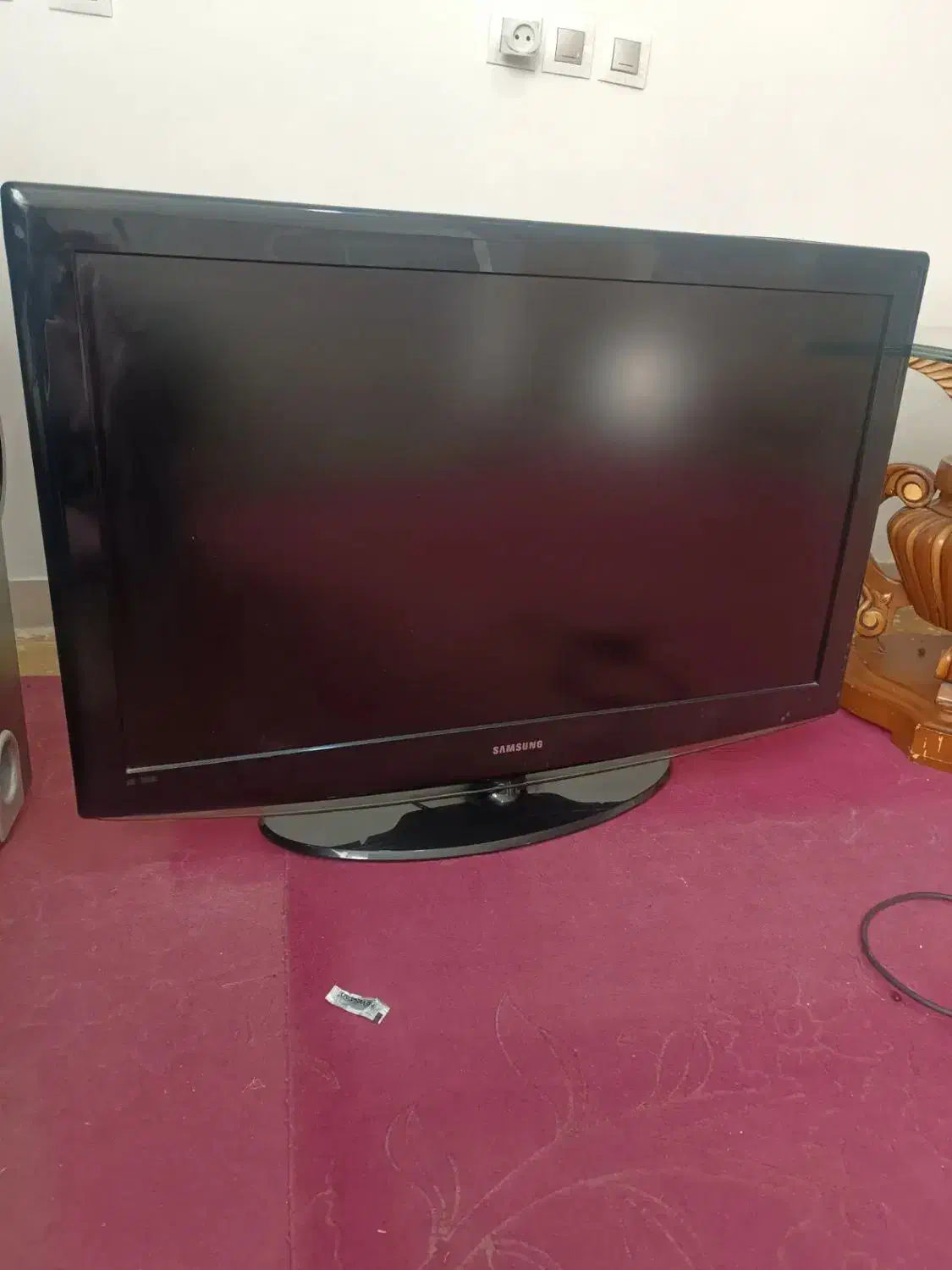 تلویزیون 40اینچ|تلویزیون و پروژکتور|کرج, کوی امامیه|دیوار