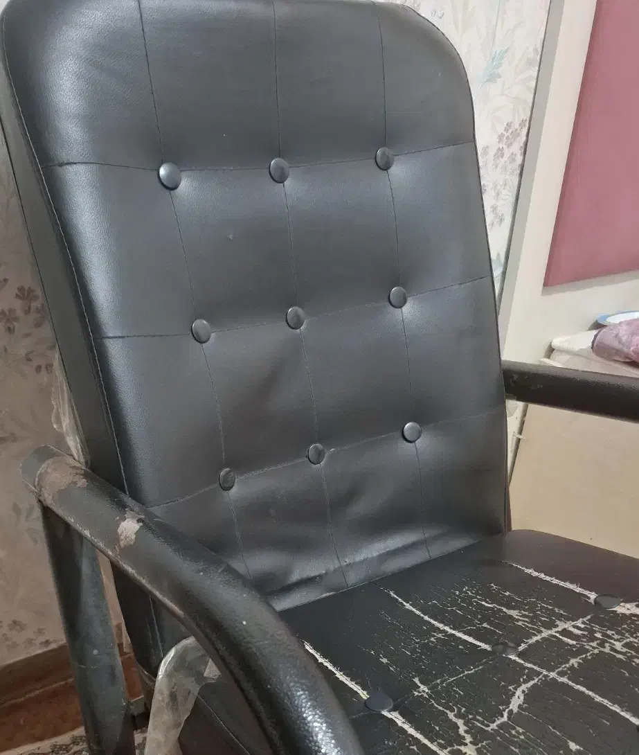 صندلی مشکی اداری|صندلی و نیمکت|زاهدان, |دیوار