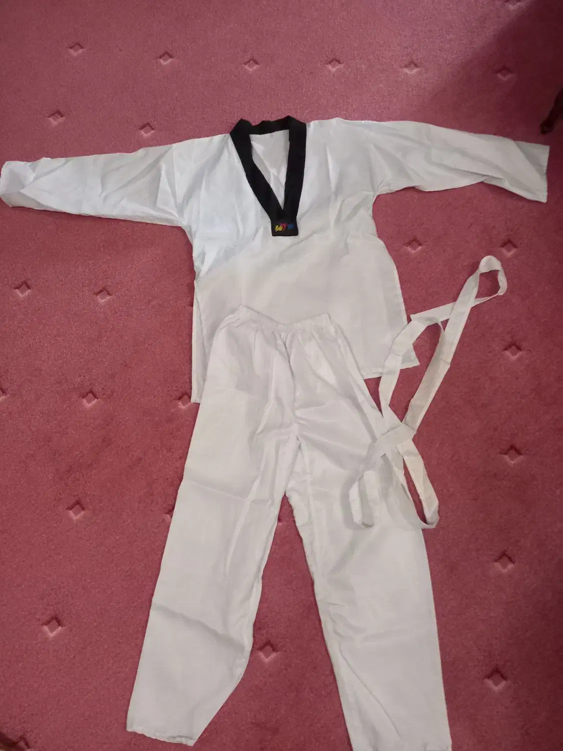 لباس تکواندو|لباس|رشت, گلسار|دیوار