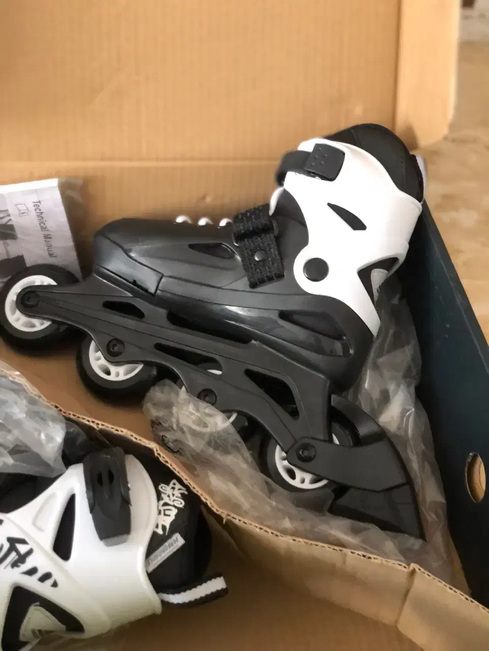 اسکیت رولربلید اصل|دوچرخه، اسکیت، اسکوتر|اصفهان, ردان|دیوار