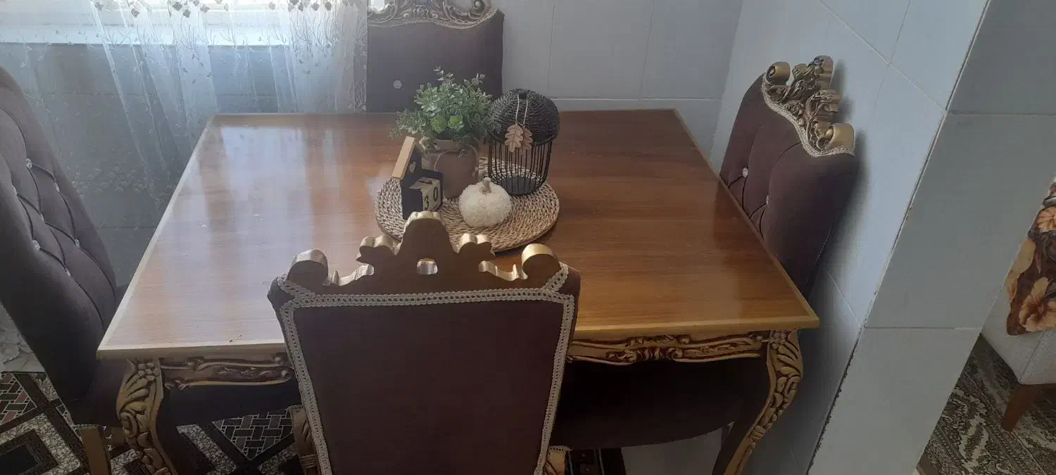 میز ناهارخوری ۴ نفره|میز و صندلی غذاخوری|بروجرد, |دیوار