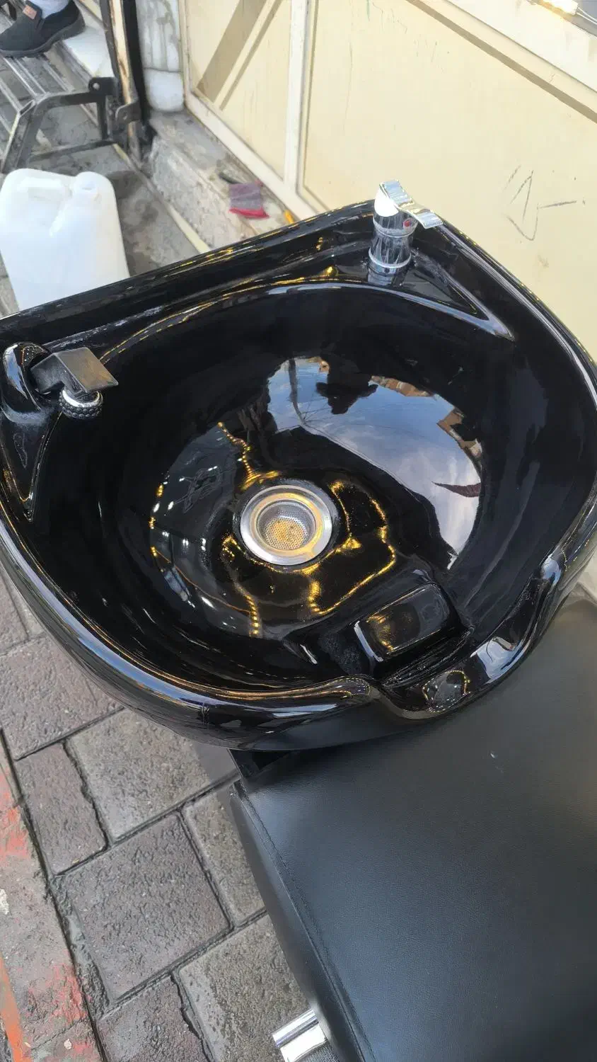 سر شوی ارایشگاه|آرایشگاه و سالن‌های زیبایی|سقز, |دیوار