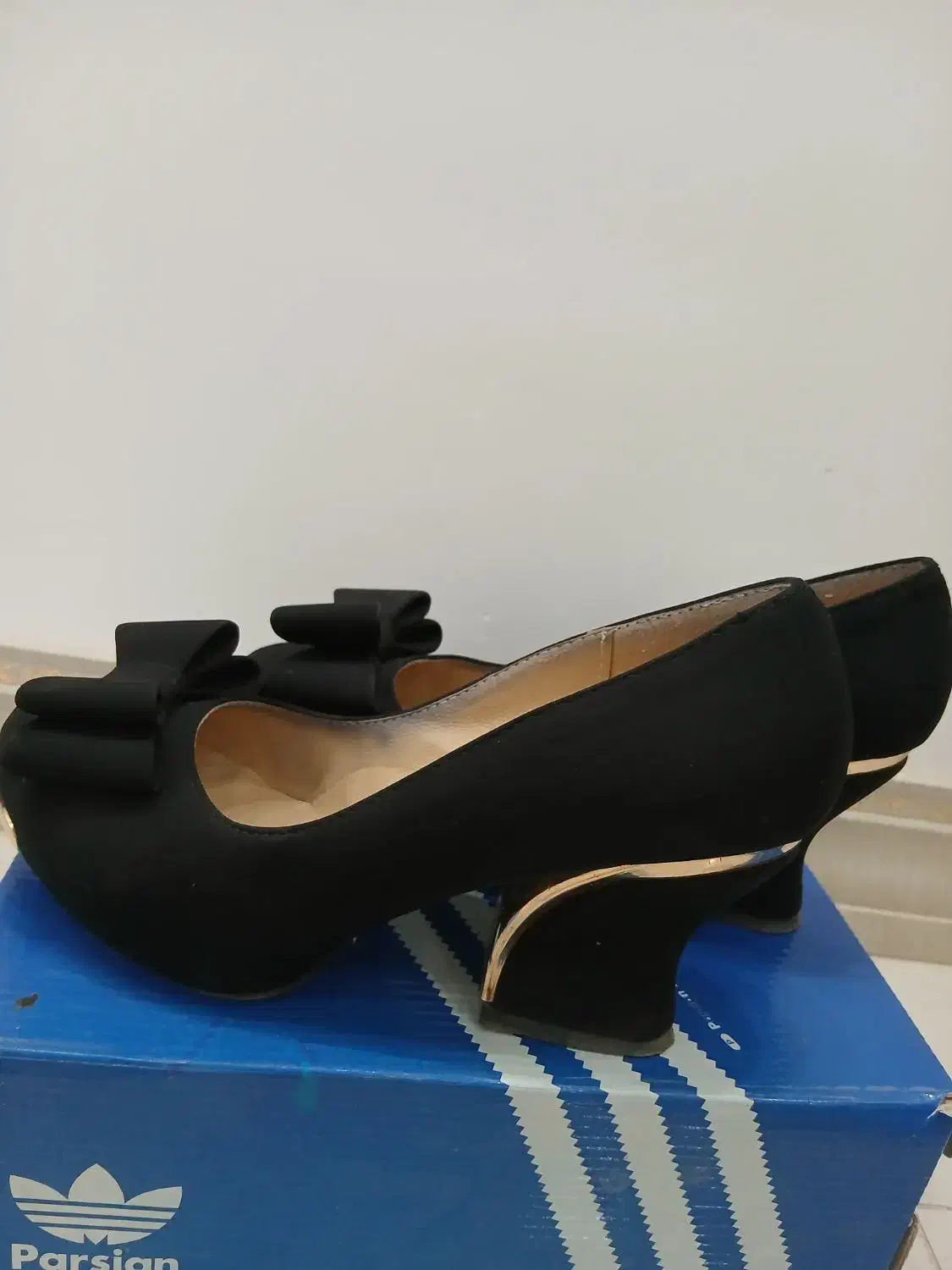 کفش مجلسی|کیف، کفش، کمربند|یزد, |دیوار