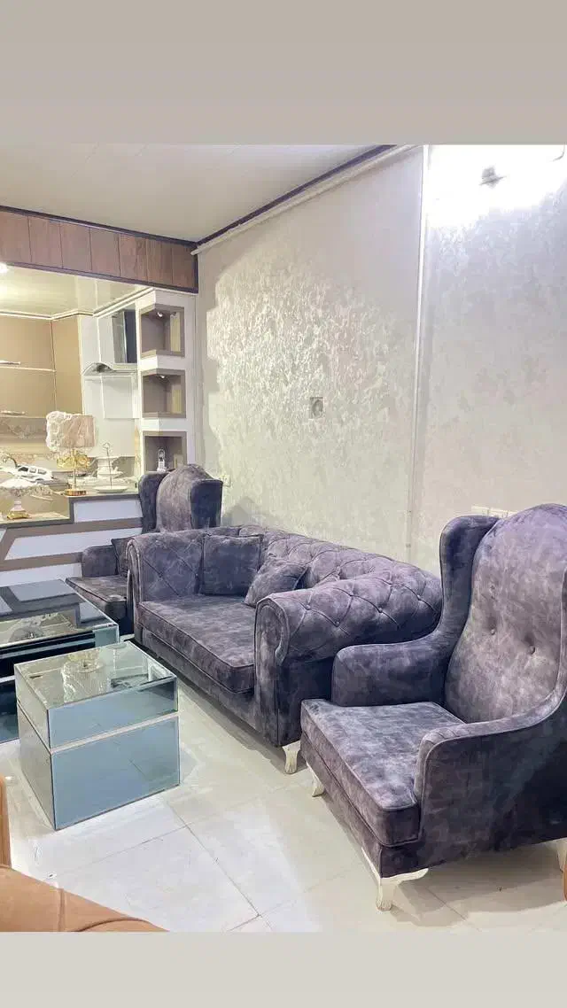 مبل نیم ست با عسلی|مبلمان خانگی و میز عسلی|کاشان, امیرکبیر|دیوار