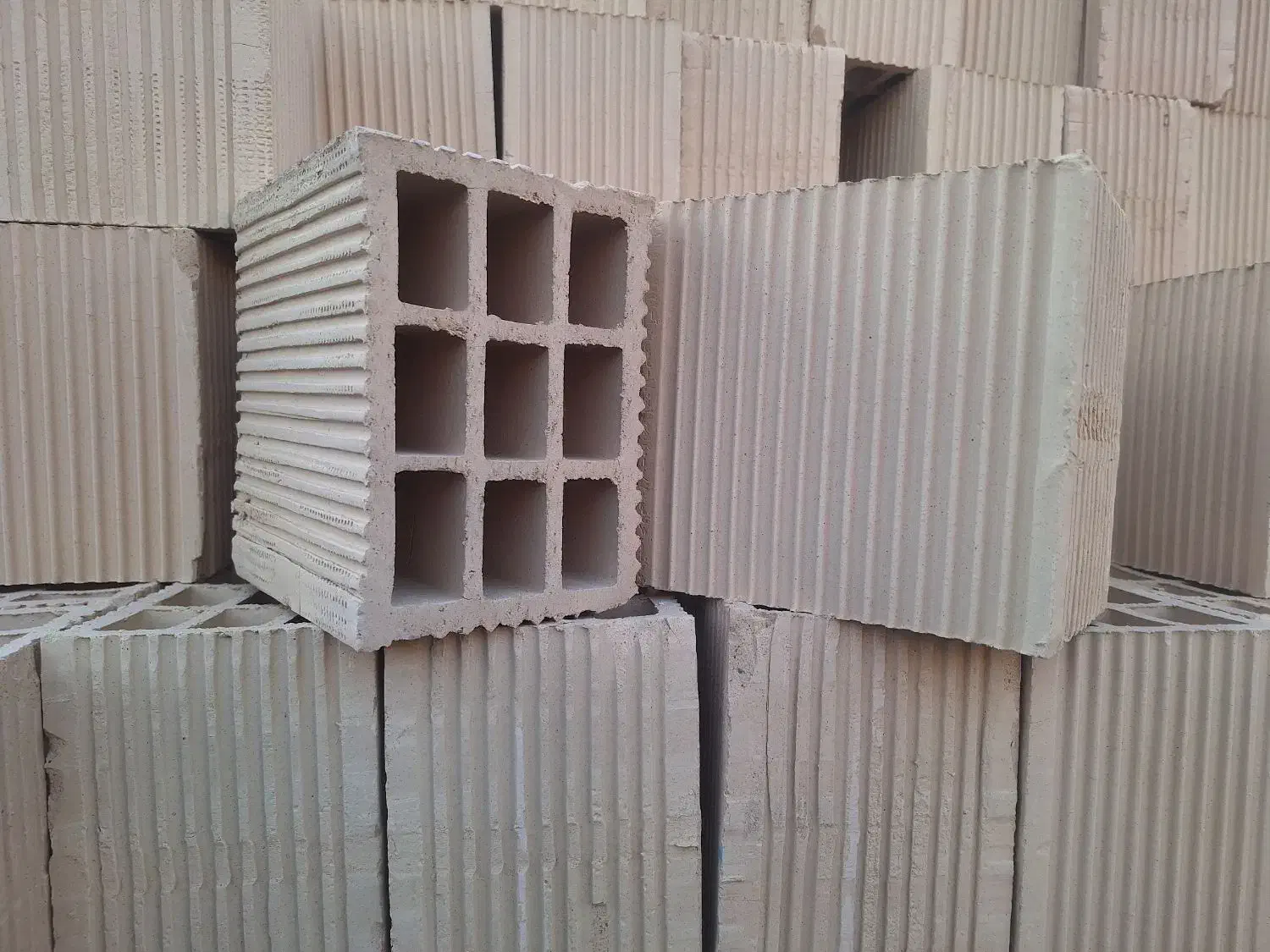 سفال اصفهان ب قیمت شرکت|مصالح و تجهیزات ساختمان|ساوه, |دیوار