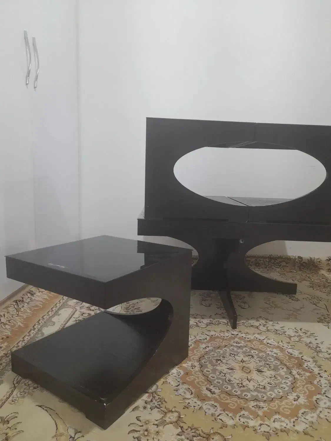 جلو مبلی ۵ تیکه|مبلمان خانگی و میز عسلی|میاندوآب, |دیوار