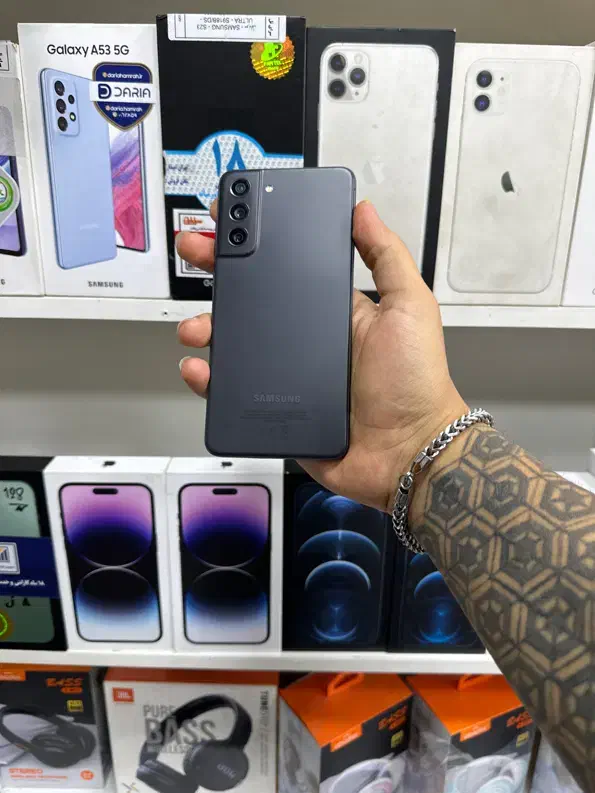 سامسونگ Galaxy S21 FE 5G حافظه ۲۵۶ کاملا سالم|موبایل|قم, نیروگاه|دیوار