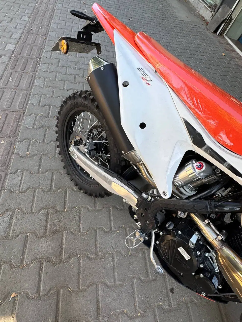 yb250 برمودا خشک به قیمت کارکرده|موتورسیکلت|تبریز, |دیوار