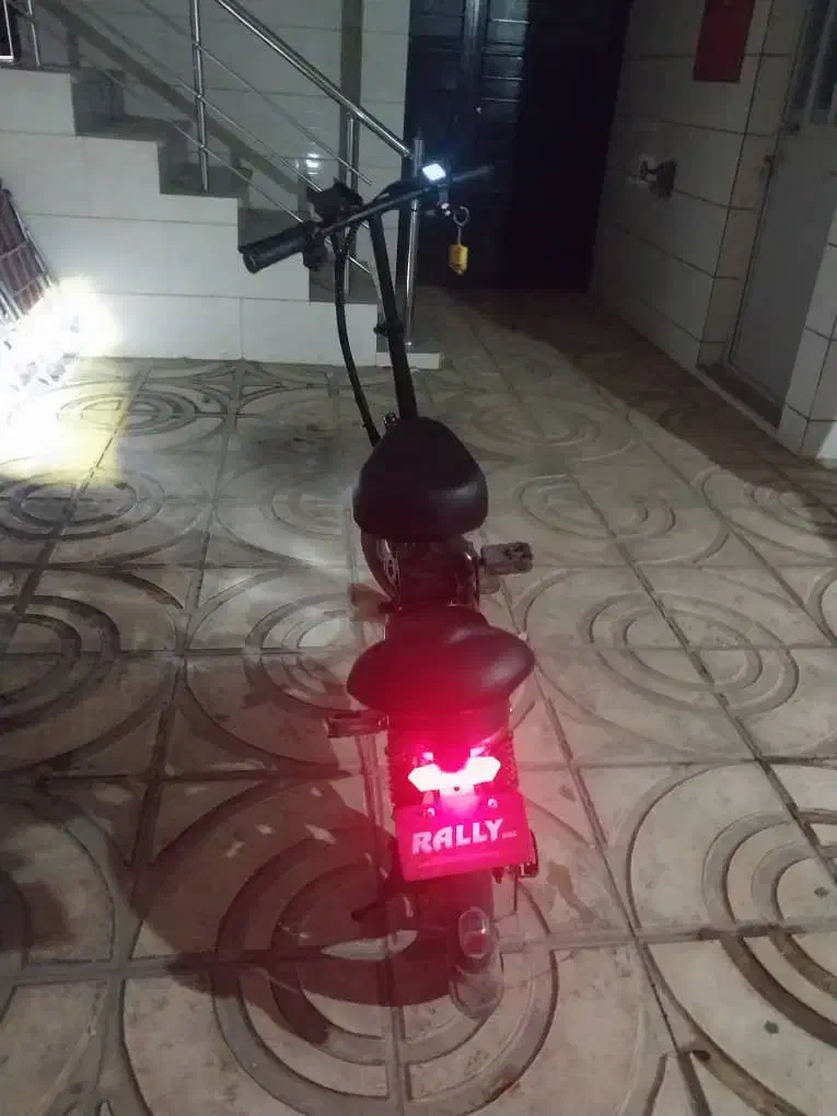 اسکوتر برقی و دوچرخه المپیا اصل|دوچرخه، اسکیت، اسکوتر|شیراز, احمدآباد|دیوار