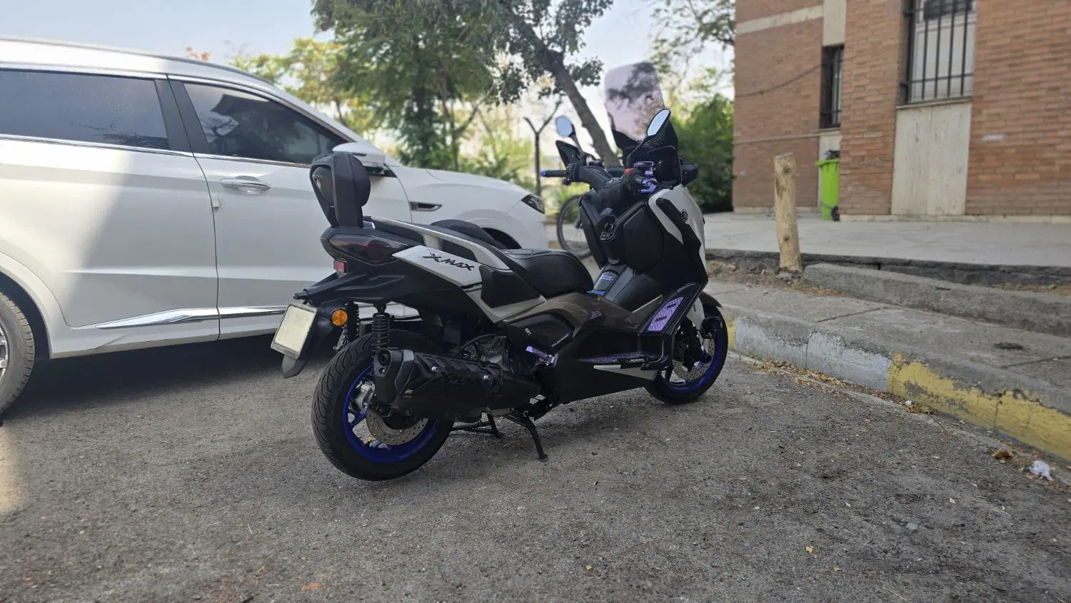 Yamaha xmax|موتورسیکلت|تهران, حسینآباد|دیوار