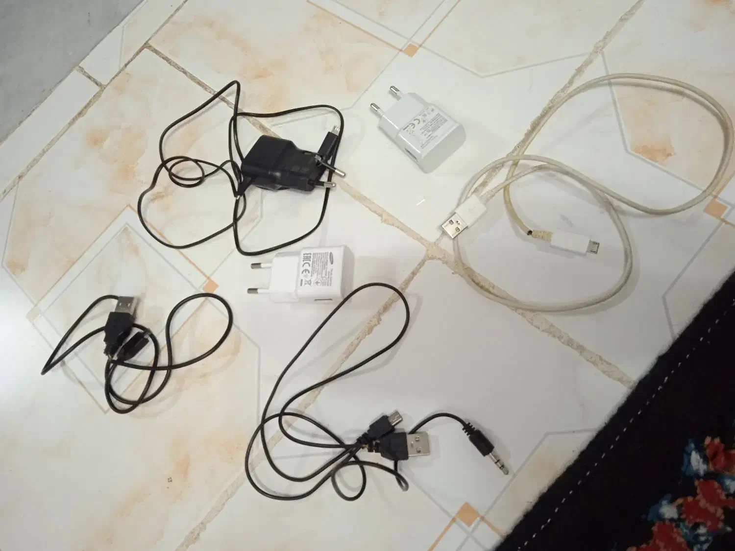 وسایل شخصی|لوازم جانبی موبایل و تبلت|کلاله, |دیوار