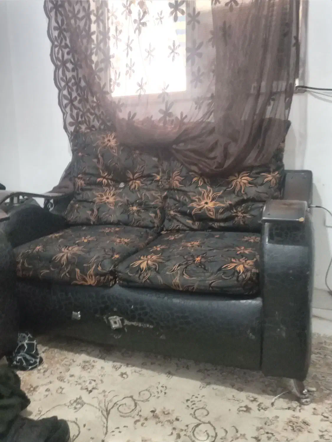 مبل هفت نفره|مبلمان خانگی و میز عسلی|سنگر, |دیوار