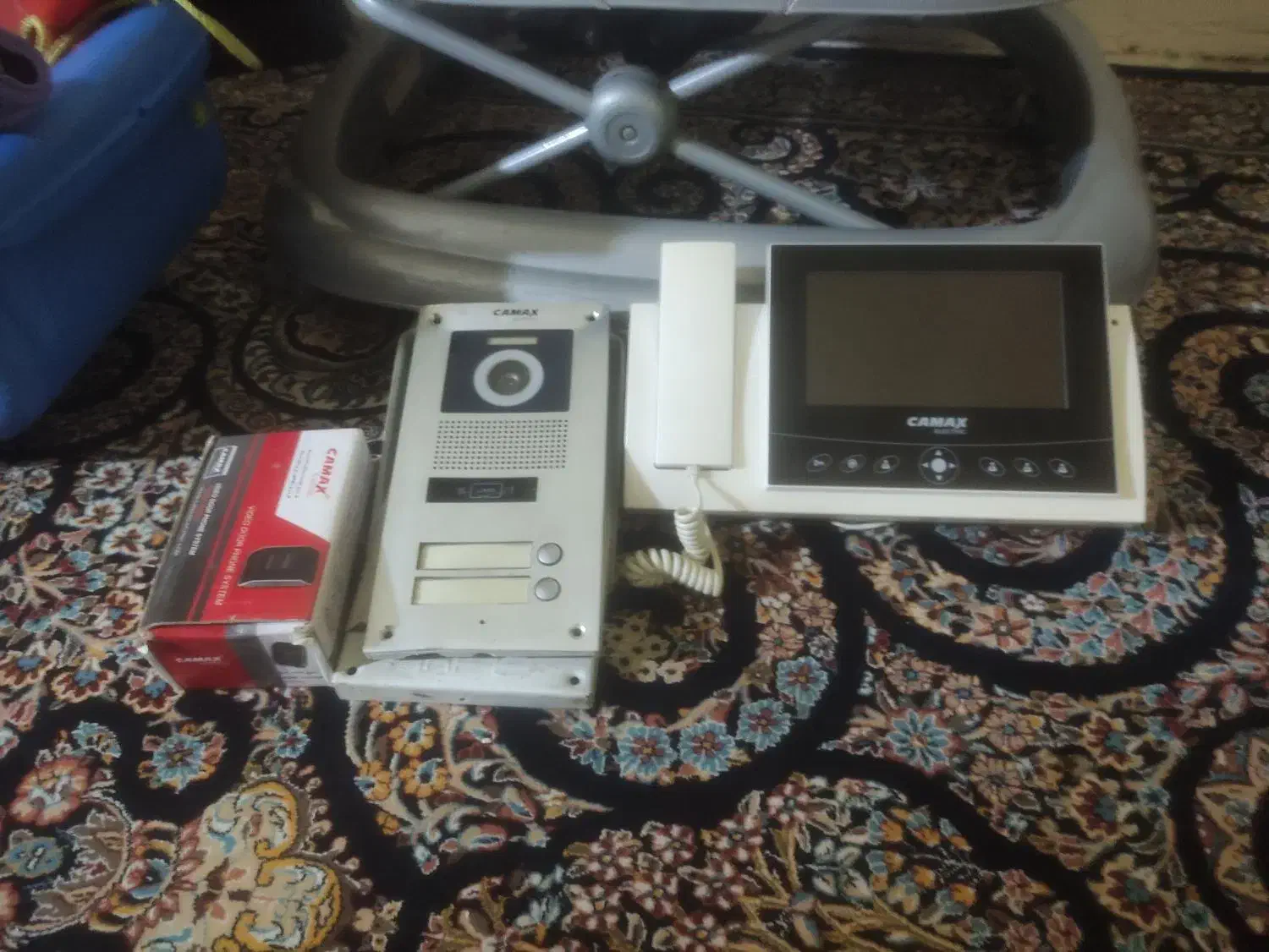 ایفون تصویری در حد نو|دوربین مداربسته|بروجرد, |دیوار