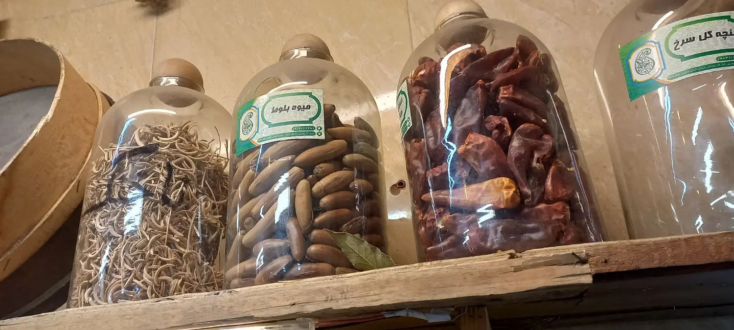شیشه بطری جای حبوبات وشکرر|ظروف نگهدارنده، پلاستیکی، یکبارمصرف|تهران, مینای جنوبی|دیوار