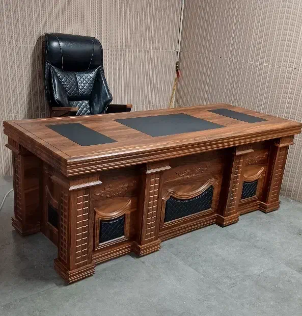 میز و صندلی اداری برند مدل امپراطور|مبلمان اداری|مشکیندشت, |دیوار