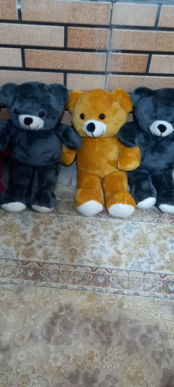 خرس عروسکی|اسباب‌بازی بچه|قم, زاویه|دیوار