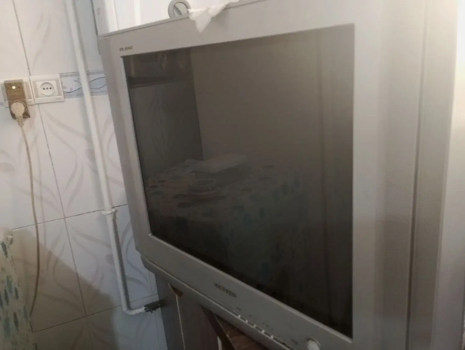 تلویزیون سامسونگ رنگی|تلویزیون و پروژکتور|همدان, |دیوار