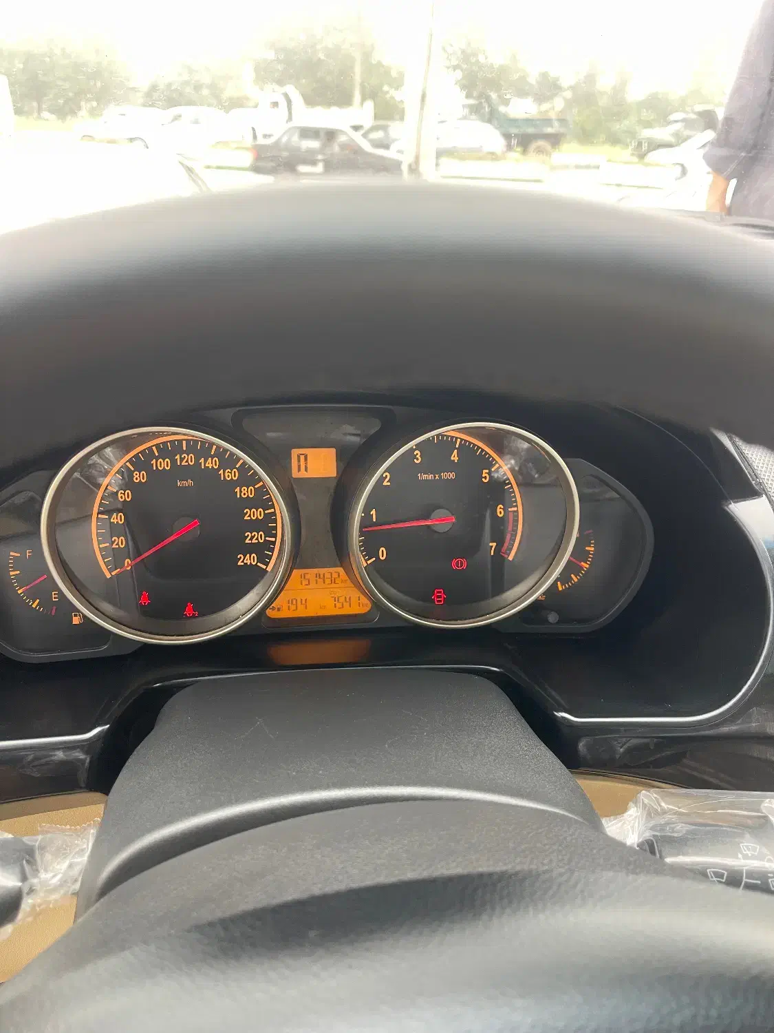 برلیانس اتومات۳۳۰|خودرو سواری و وانت|رشت, رشتیان|دیوار