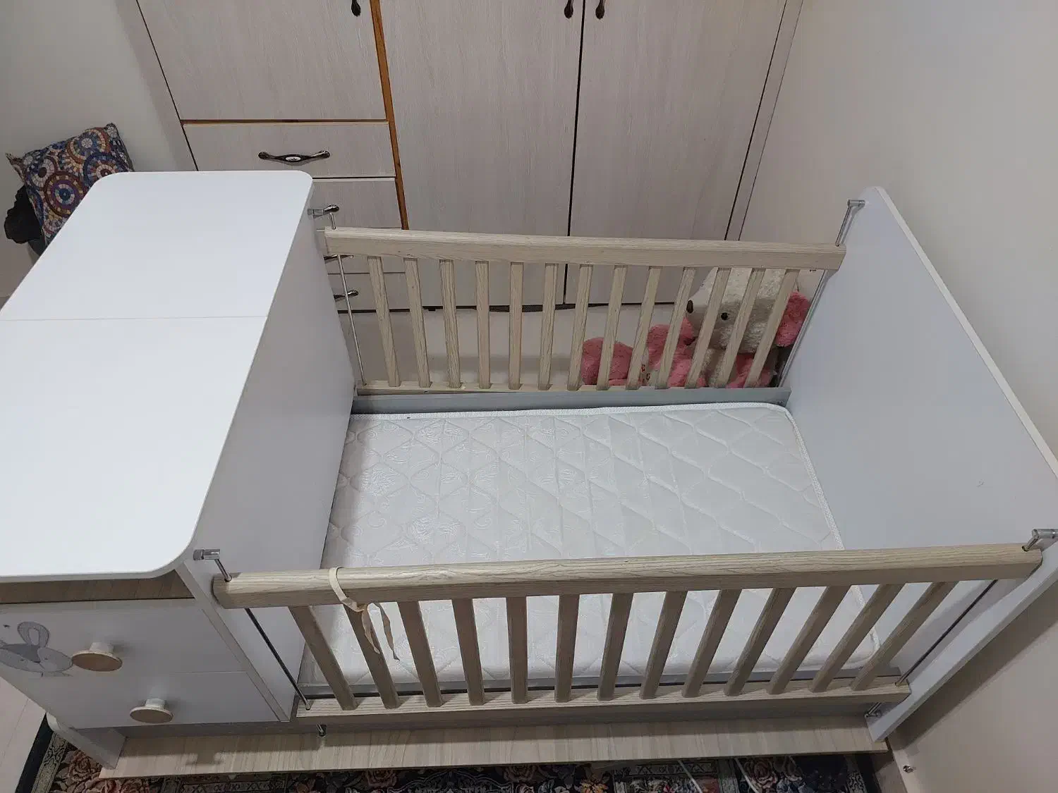 تخت کودک نوجوان|تخت و سرویس خواب|خرم‌آباد, |دیوار