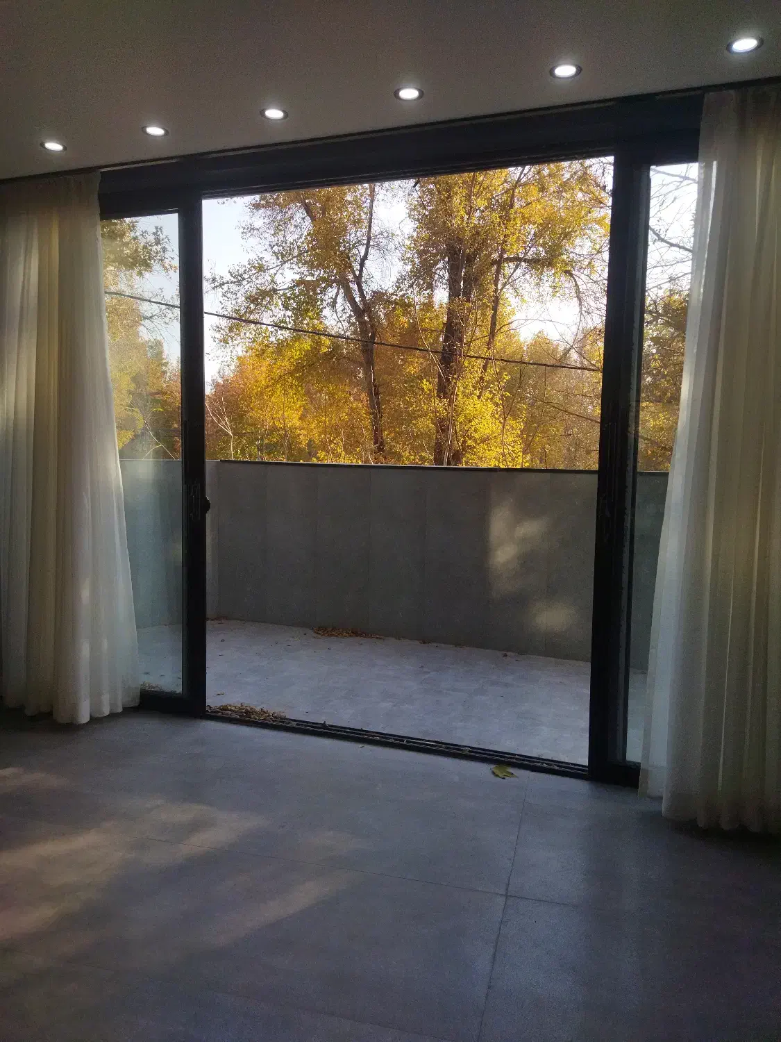 آپارتمان سه خوابه معاوضه با آپارتمان یاملک ارزانتر|فروش آپارتمان|اصفهان, بوستان ناژوان|دیوار