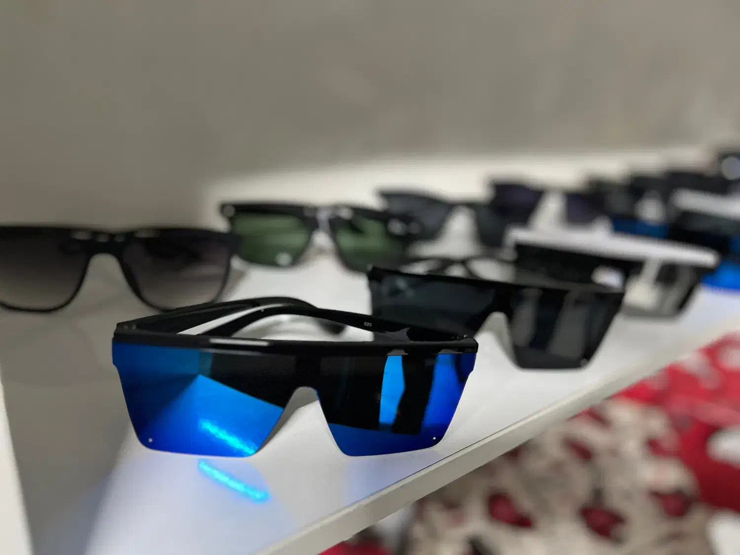 عینک آفتابی زنانه و مردانه فقط ۱۹۹ هزار تومان|زیورآلات و اکسسوری|گرگان, |دیوار