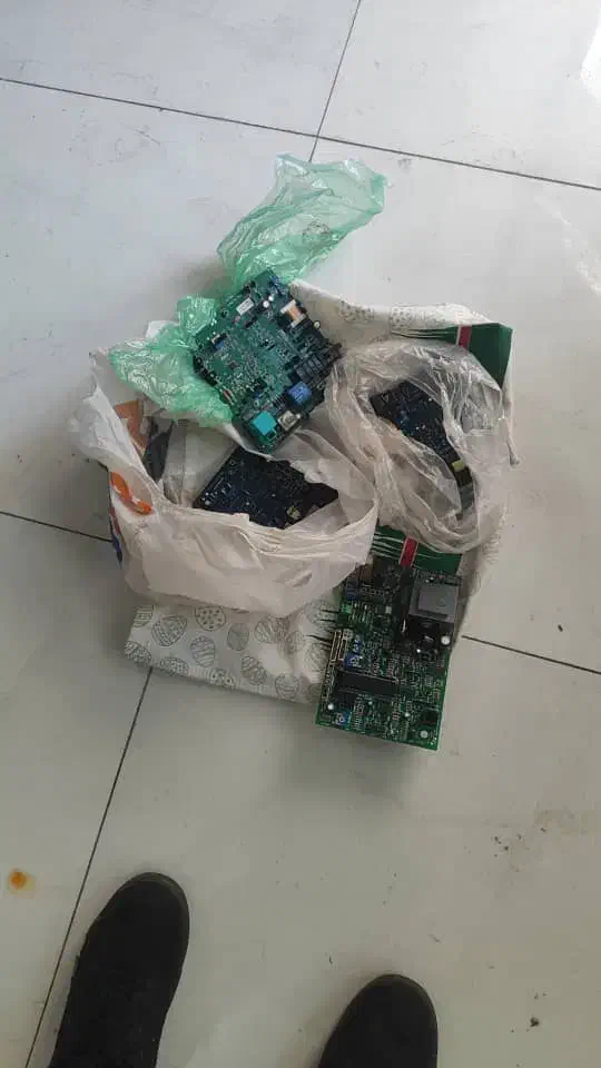 برد بوتان وایران رادیاتور و متفرقه|آبگرمکن، پکیج، شوفاژ|سنندج, |دیوار